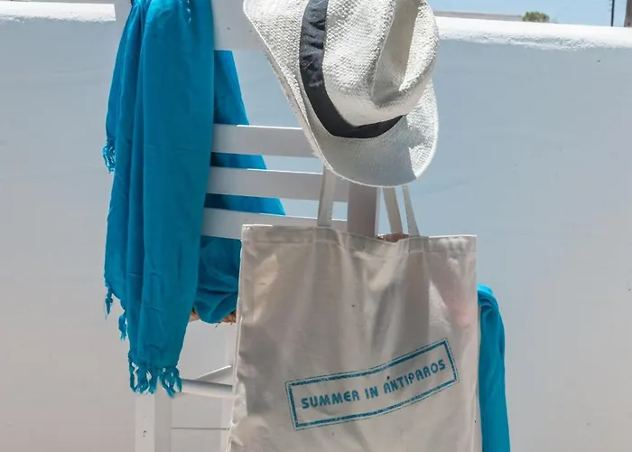 Kastro Aparthotel Antiparos