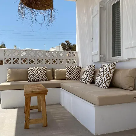 アパートホテル Kastro Antiparos Town